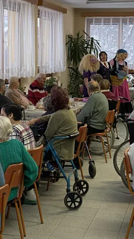 Messenger_creation_BE79A862-E4EA-4DFE-A574-8108126A43BE