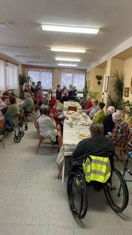 Messenger_creation_45071224-9327-4F9A-B59E-8898D8D9541B